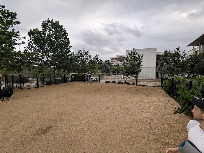 Mueller Dog Run 3