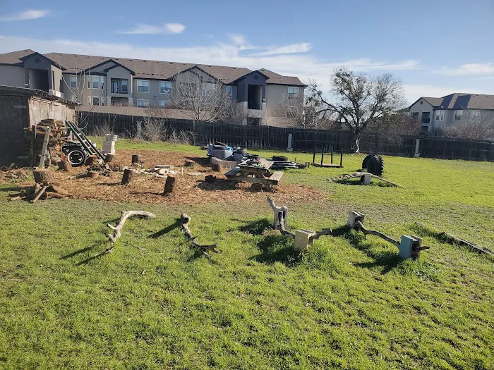 BsBirds&BeesPrivateDogpark 2