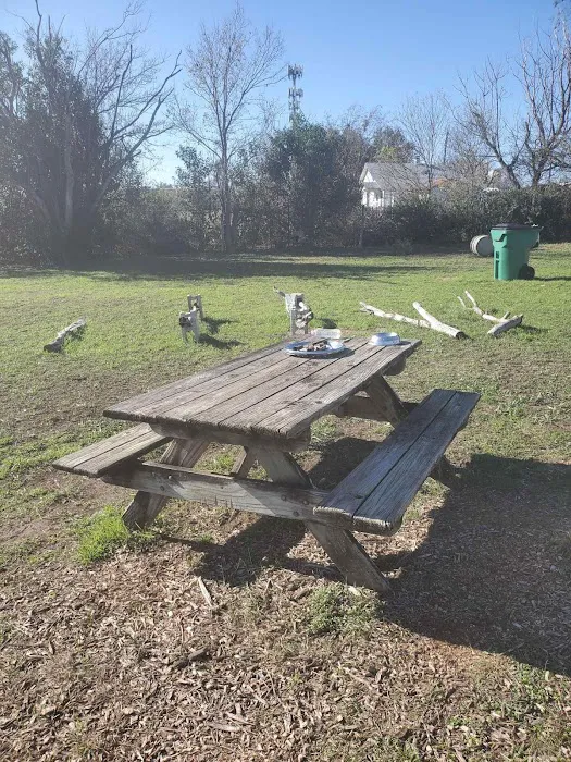 BsBirds&BeesPrivateDogpark 1