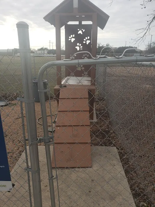 Harris Heights Dog Park 6
