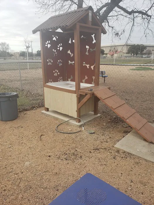 Harris Heights Dog Park 10