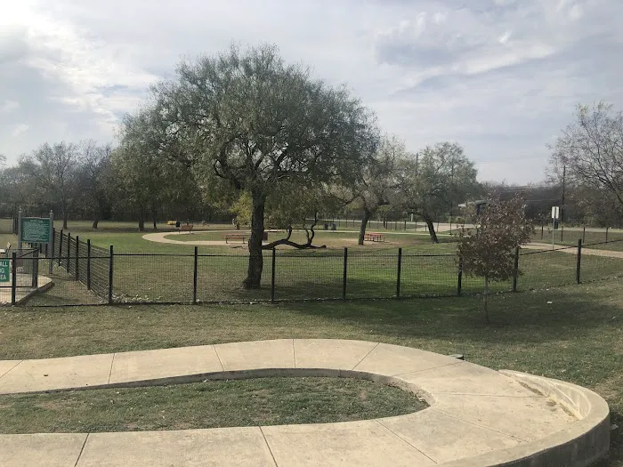 Pearsall Dog Park 9