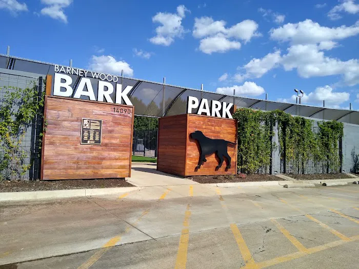 Barney Wood Bark Park 4