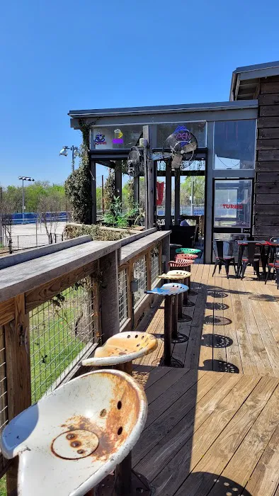 The Shacks Dining & Dog Park 2