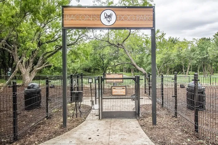 The Shacks Dining & Dog Park 5