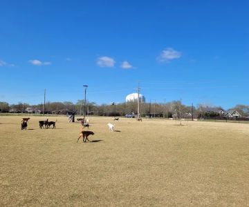North Lakes Dog Park