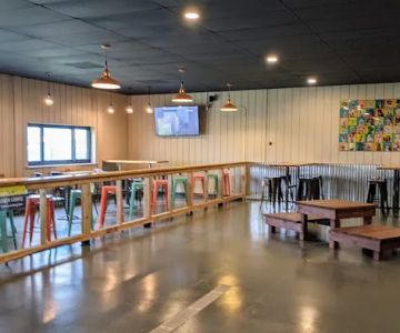 Omaha Dog Bar
