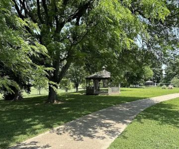 Champions Dog Run (Members Only)