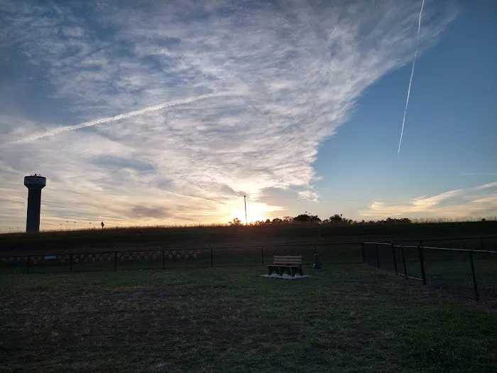 Paola Dog Park 10