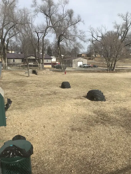 Atchison Fetch & Stretch Dog Park 10