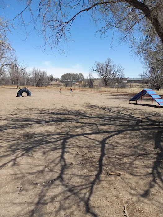 Metcalfe Hondo Memorial Doggie Park 3