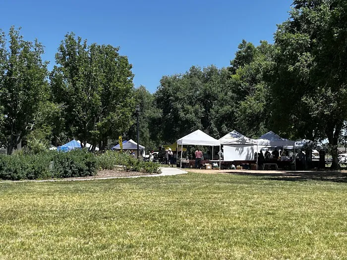 Metcalfe Hondo Memorial Doggie Park 9