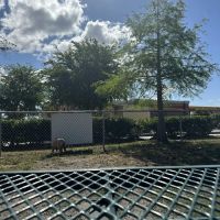 Dog Park at Love’s Travel Stops ico