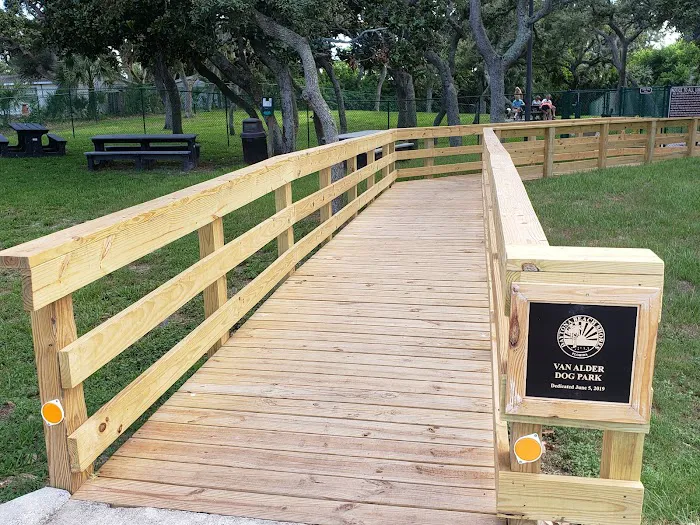 Van Alder Dog Park 2