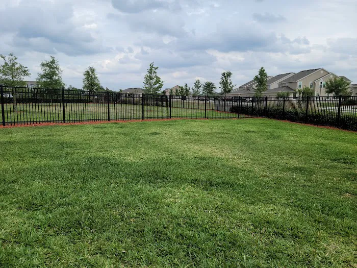 Vineyard Square Bark Park 2