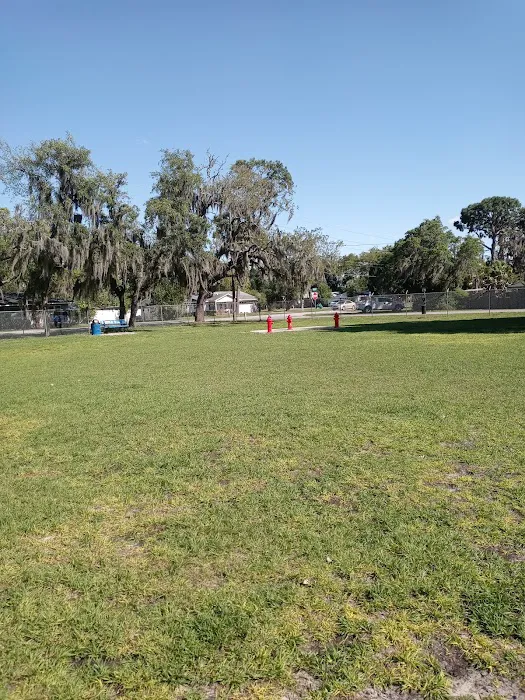 Carla Gnann-Thompson Memorial Dog Park 5