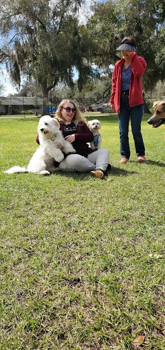Carla Gnann-Thompson Memorial Dog Park 10