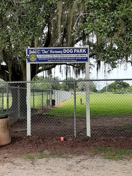 Doc. Haromy Dog Park 3