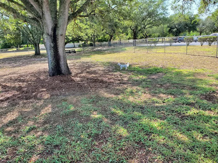 Doc. Haromy Dog Park 6