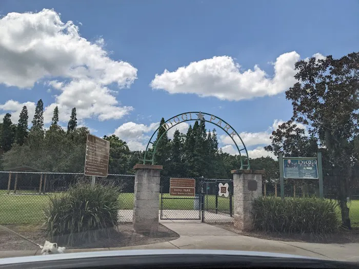Diogi Dog Park 1