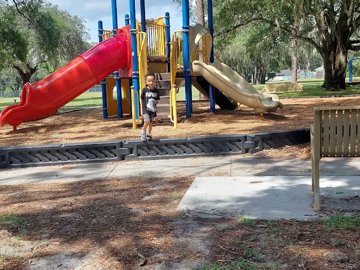 Saladino Dog Park 6