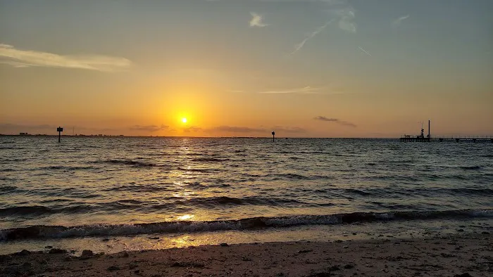 Picnic Island Beach Dog Park 5