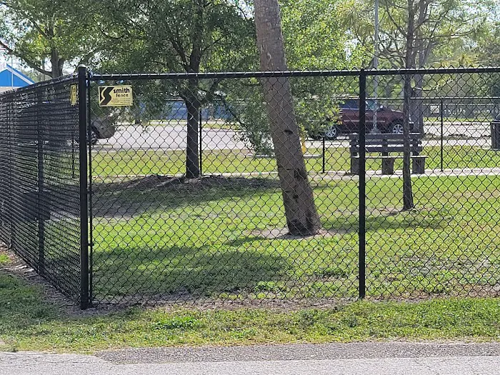 Helen Howarth Dog Park 8