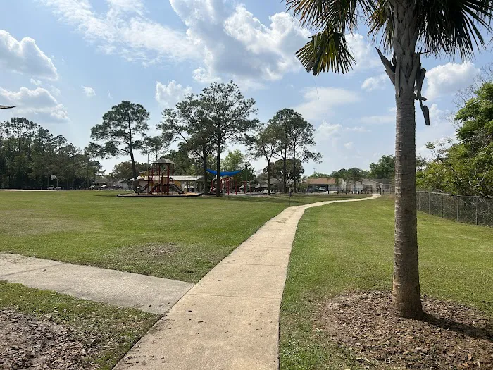 Logan Gate Dog Park 9
