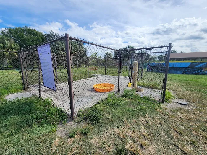 Bark Park (Large) 5