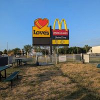 Dog Park at Love's Travel Stops ico
