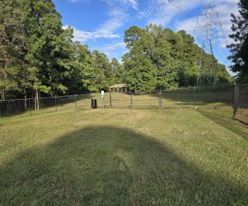 Piney Wood Dog Park