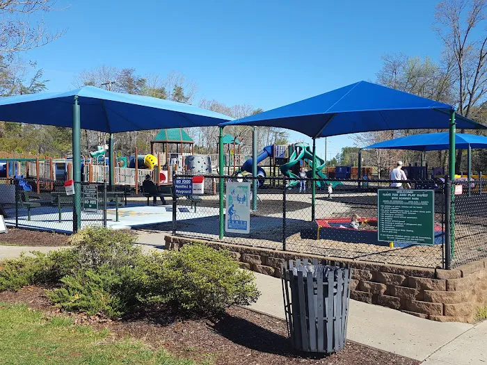 Elon Dog Park - K-9 Corner at Schmidt Park 2