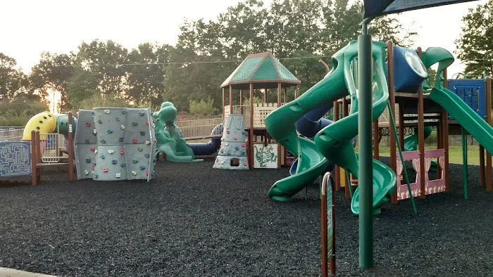 Elon Dog Park - K-9 Corner at Schmidt Park 5