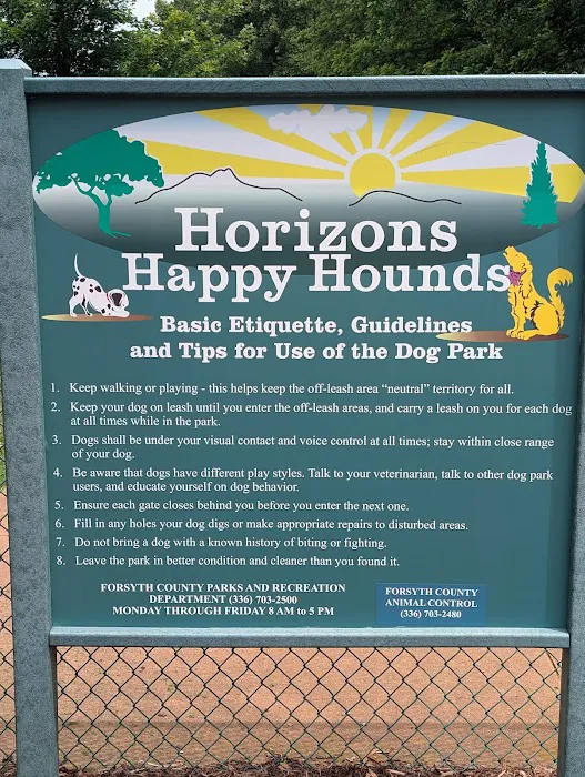 Horizons Happy Hound Dog Park 2