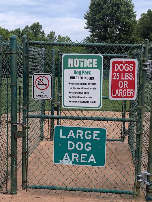 Horizons Happy Hound Dog Park 6