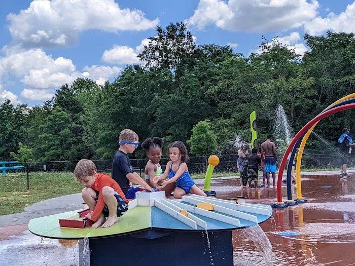 Splash pad park / Nelson L. Malloy, Jr Park 9