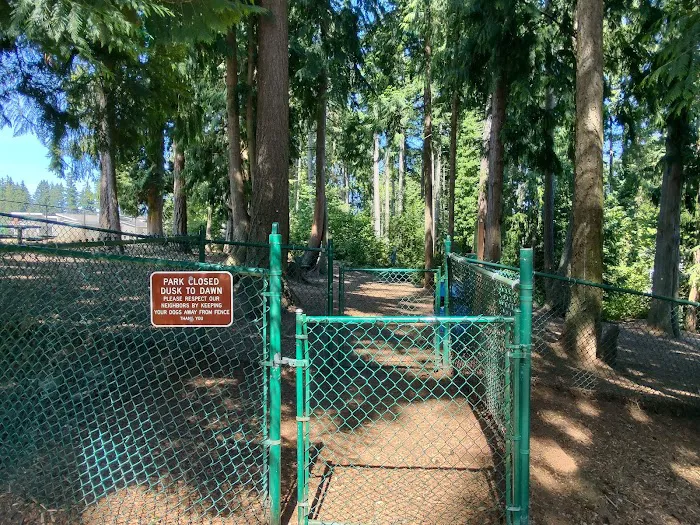 Viking Park, Off-leash Dog Park 10