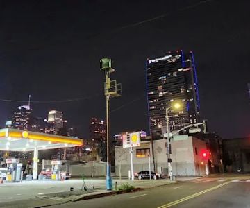 L.A. Live Large Dogs Park