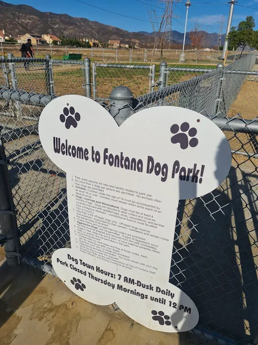 Fontana Dog Park 9
