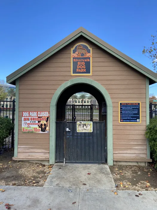 La Sierra Dog Park 2