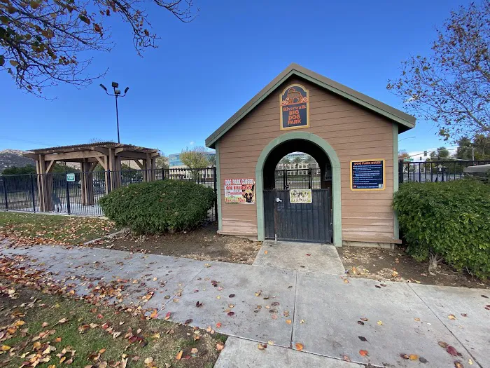La Sierra Dog Park 7