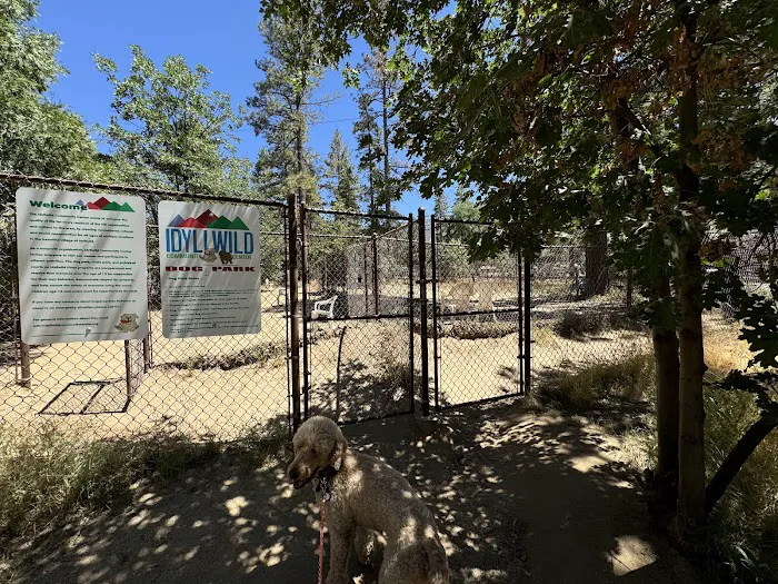 Rick Barker Dog Park 9