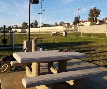Harborview / Seaside Village Dog Park