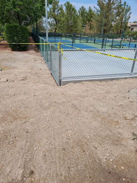 'PAWS' WEST - PGA WEST Private Dog Park 2