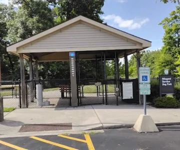 Wingerd Service Dog Park (for service dogs only)