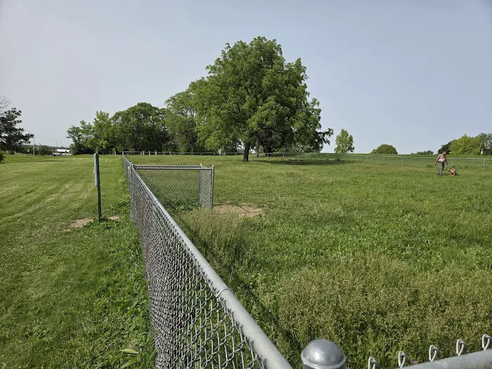 Highland Dog Park 7