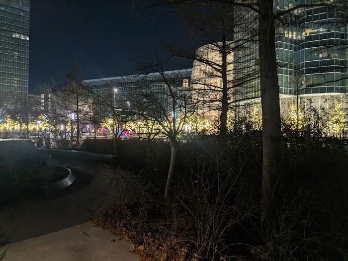 Myriad Gardens Community Dog Park 7