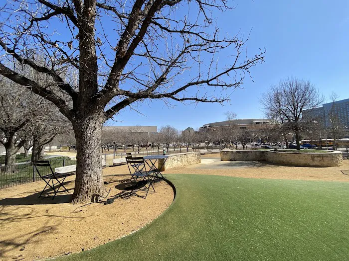 Myriad Gardens Community Dog Park 2
