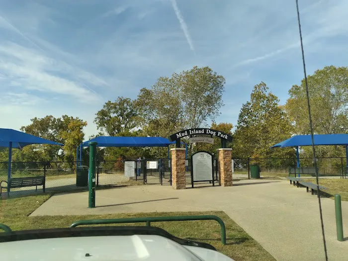 Mud Island Dog Park 6