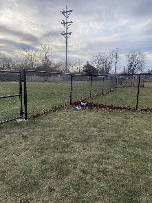 Maywood Dog Park 8